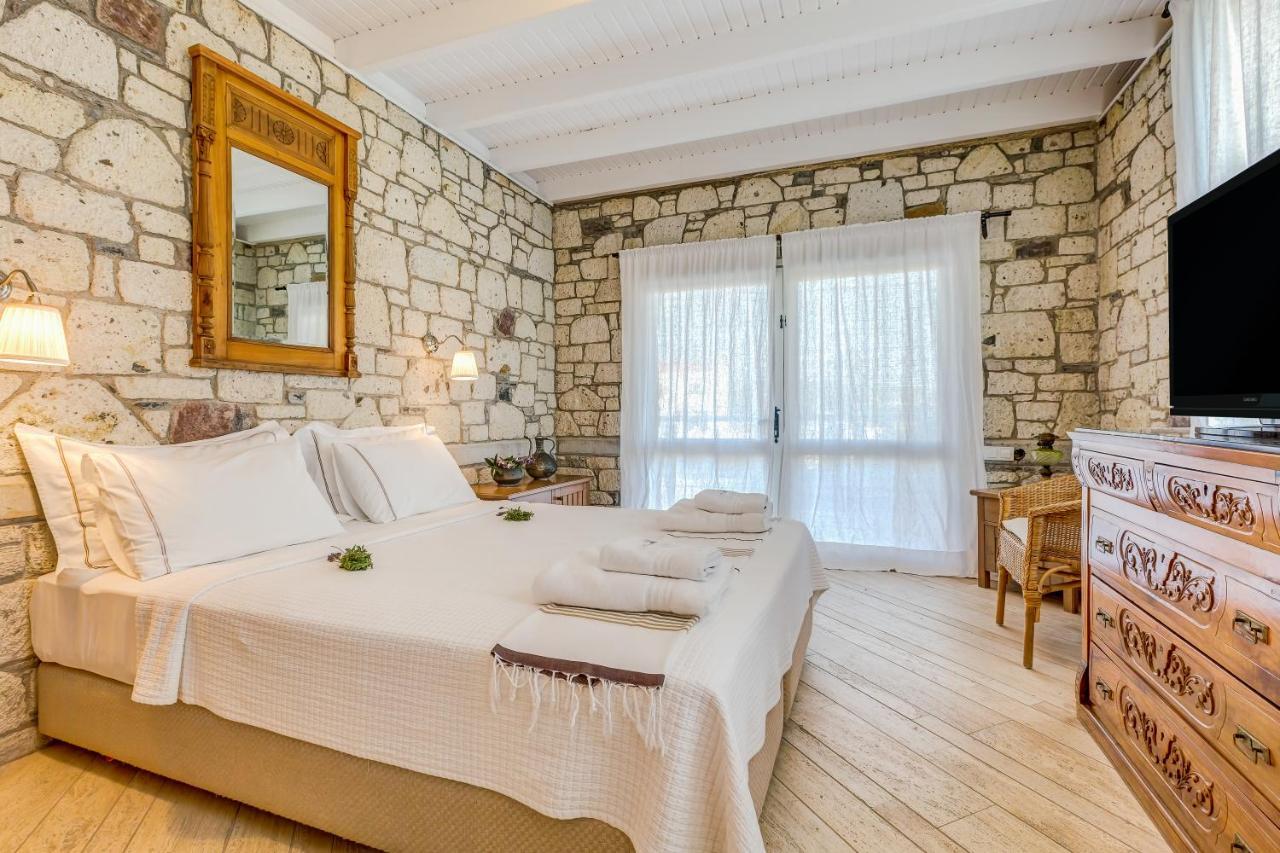Ev Bharat Butique Hotel, Alaçatı Esterno foto