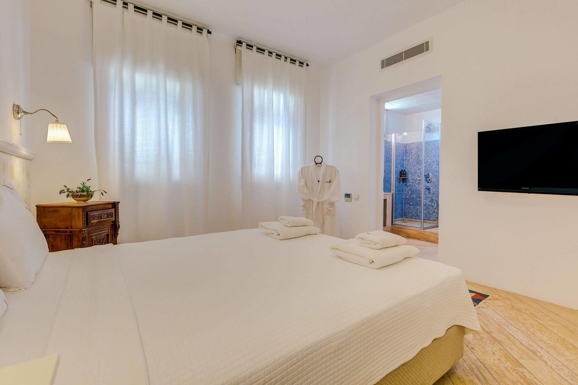 Ev Bharat Butique Hotel, Alaçatı Esterno foto