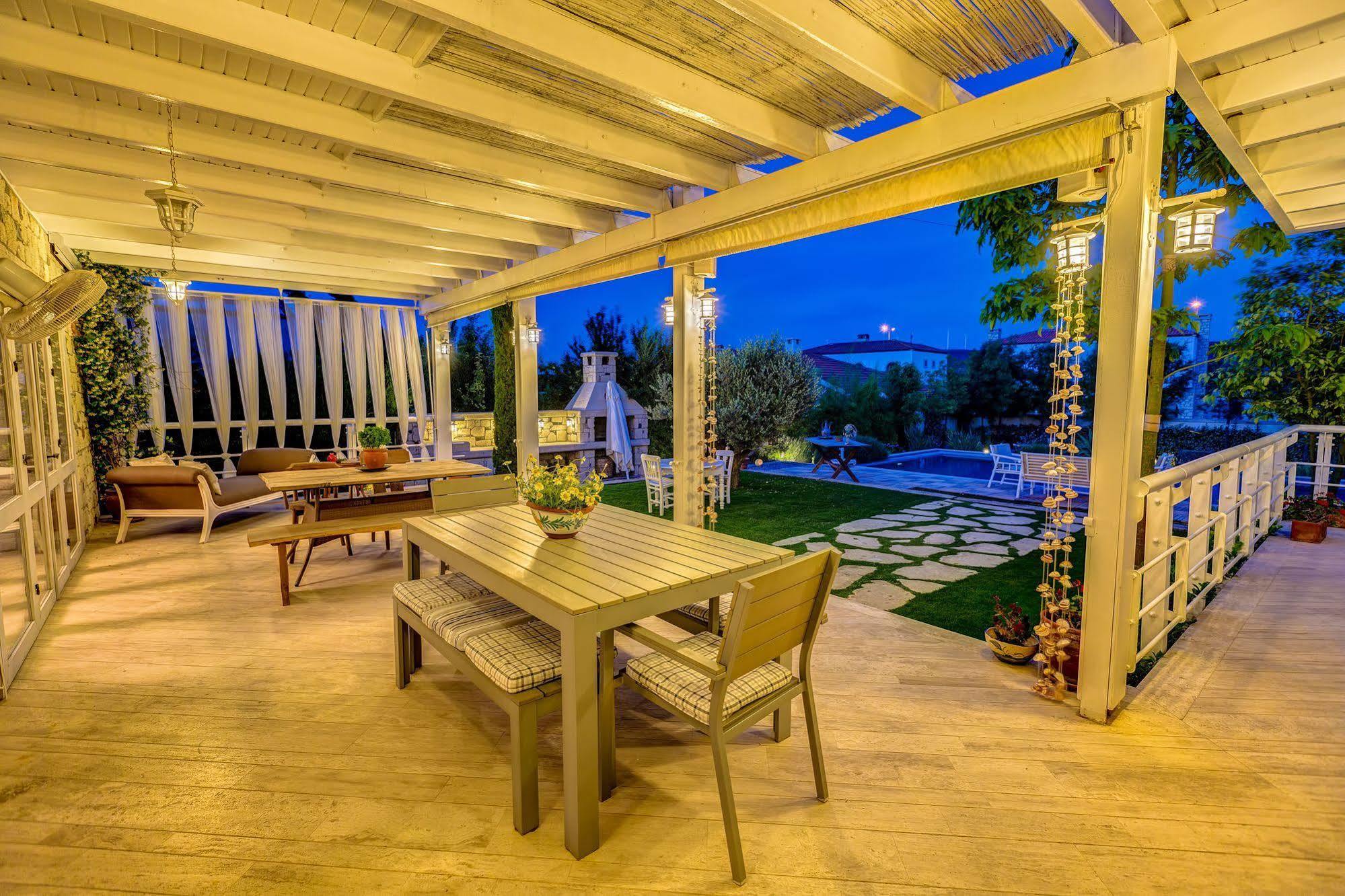 Ev Bharat Butique Hotel, Alaçatı Esterno foto